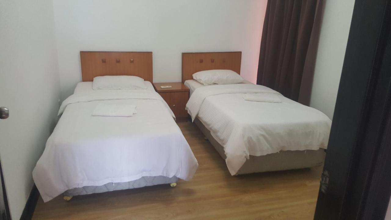 Homestay Marina Court Kota Kinabalu Exteriör bild